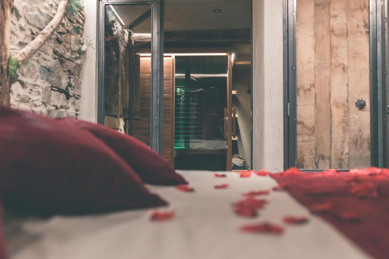 Romantic Getaway - Sauna And Jacuzzi - El Clandestino ストゥモン エクステリア 写真